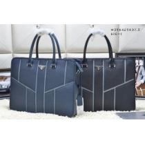PRADA プラダ 2026 人気激売れ メンズ用 手持ち&ショルダー掛...