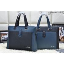 PRADA プラダ 2026 美品！メンズ用 手持ち&ショルダー掛け 2...