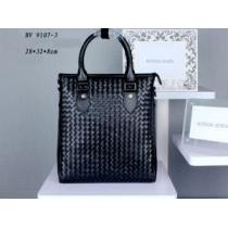 2026 BOTTEGA VENETA ボッテガ ヴェネタ 首胸ロゴ メンズ用 ...