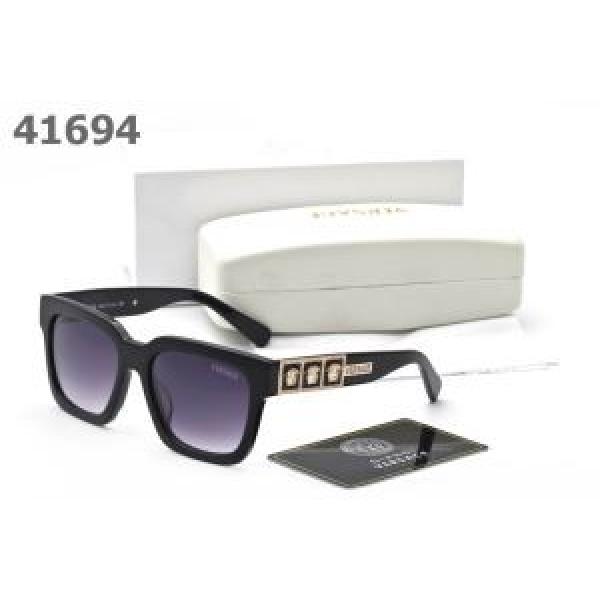 2026 春夏 贈り物にも◎ VERSACE ヴェルサーチ サングラス 最高ランク