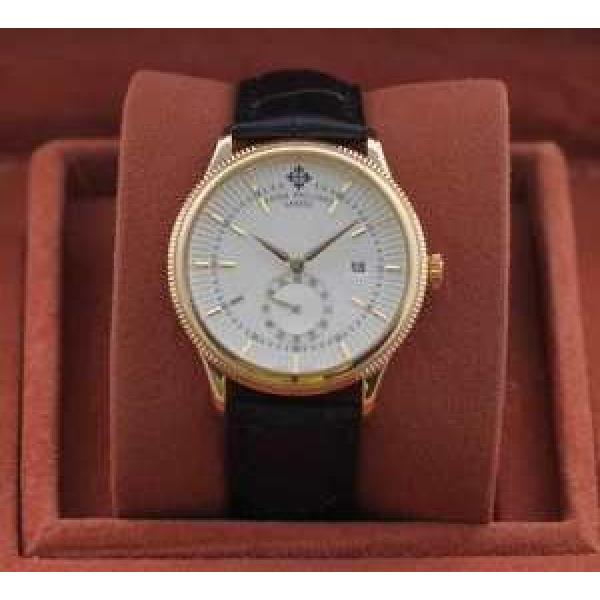 ムダな装飾を排したデザイン 2026 Patek Philippe パテックフィリップ 3針クロノグラフ 日付表示 男性用腕時計 6色可選