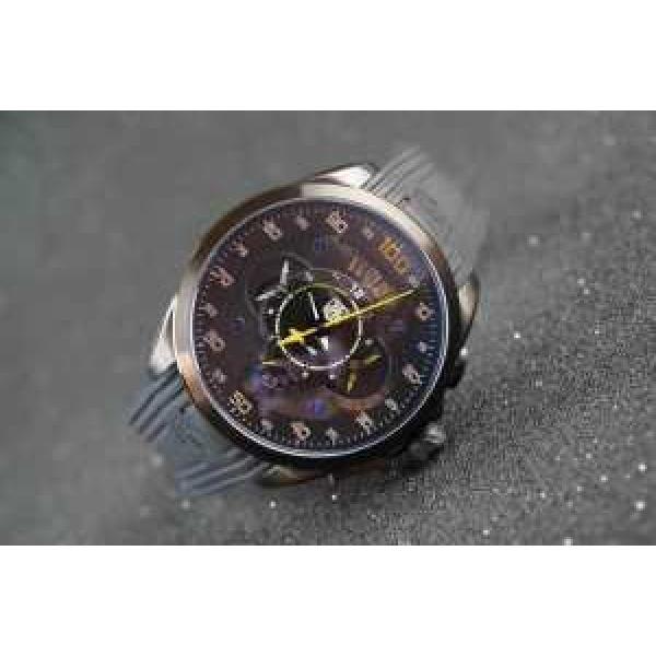 ～希少 2026 TAG HEUER タグホイヤー  オリジナル　クオーツ?ムーブメント ラバー 6針クロノグラフ 男性用腕時計 2色可選