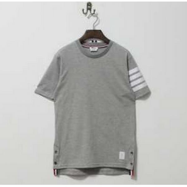  通気性が良く激安　2026春夏 THOM BROWNE トムブラウン 半袖 Tシャツ 優しいフィット感