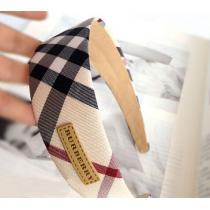 個性派 2026BURBERRY バーバリー 通販チェック カチューシャ ヘアアクセサリー