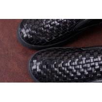 高級感を引き立てるBOTTEGA VENETA ボッテガ ヴェネタ通販 カジュアルシューズ