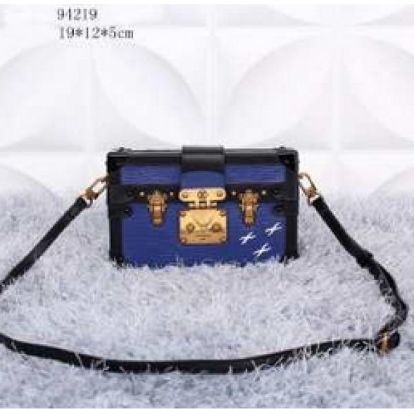 激安販売 2026春夏 LOUIS VUITTON ルイ ヴィトン ショルダーバッグ LV 