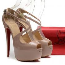 高級感ある2026 Christian Louboutinクリスチャンルブタン エナメル革 サンダル 