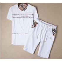ブランド コピー激安　2026 美品！BURBERRY バーバリー 半袖Tシャツ...