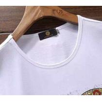 ◆モデル愛用◆ 2026春夏 VERSACE ヴェルサーチ 半袖Tシャツ 2色可選