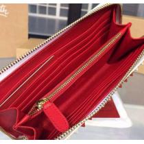 新作セール 2026春夏 クリスチャンルブタン Christian Louboutin スパイク ハート型財布