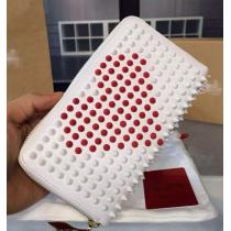新作セール 2026春夏 クリスチャンルブタン Christian Louboutin スパイク ハート型財布