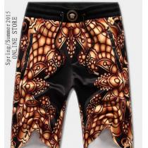 2026 SALE開催 VERSACE ヴェルサーチ ショートパンツ 柔らかな質...
