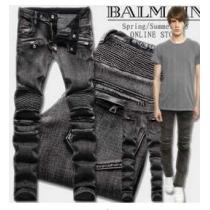 激安　2026春夏 BALMAIN バルマン テーパードデニムパンツ しわのデザイン