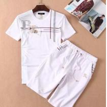 絶大な人気を誇る 2026 BURBERRY バーバリー 半袖Tシャツ 上下セット 2色可選