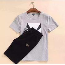 2026 値下げ！ FENDI フェンディ 半袖Tシャツ 上下セット 4色可選