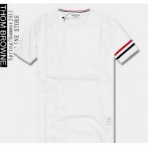美品　2026トムブラウン THOM BROWNE ティーシャツ 着回し度抜群
