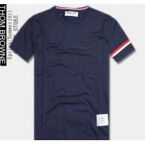 美品　2026トムブラウン THOM BROWNE ティーシャツ 着回し度抜群