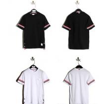 完売品 トムブラウン THOM BROWNE　爽やかに映えるTシャツ