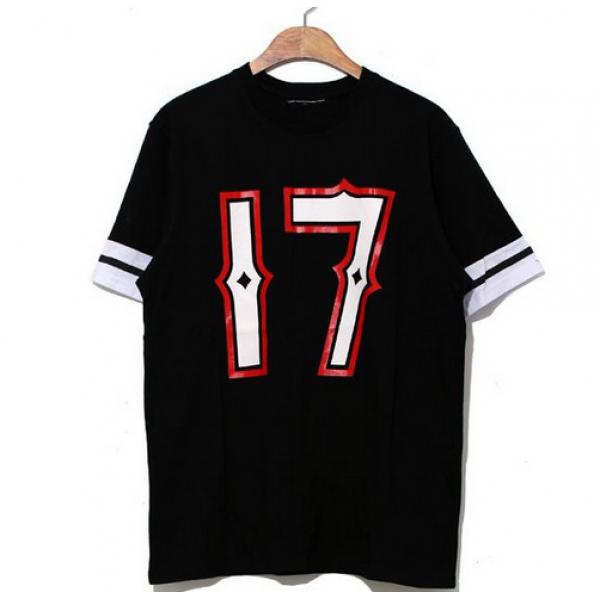 落ち着いた感覚 2026春夏 supreme シュプリームコピーティシャツ　絶大な人気を誇る