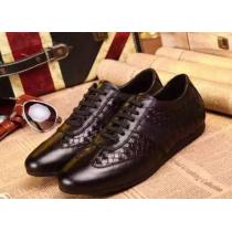 格安　2026 BOTTEGA VENETA ボッテガ ヴェネタ スニーカー 2色可選 軽量で疲れにくい