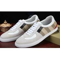 めちゃくちゃお得　2026 BURBERRY バーバリー スニーカー 鮮やかなカラー