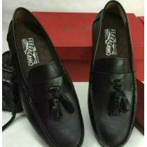 大人気☆NEW!! 旅行にも最適 FERRAGAMO サルヴァトーレフェラガモ ...