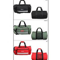 お買い物　美品　　シュプリーム Supreme ダッフル バッグ メンズ 人気　ファッション　 3カラー 