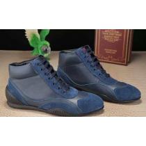 絶賛軽いハイカットスニーカー PRADA プラダ  抗菌?防臭加工 2色可選