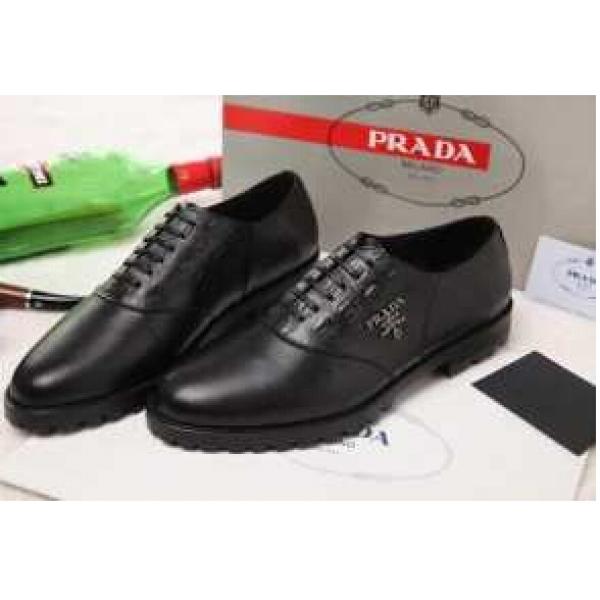 格安　2026 PRADA プラダ 高級感に溢れる　ビジネスシューズ