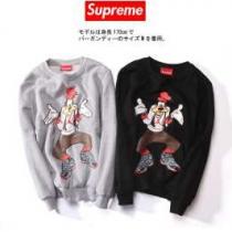 美品　 2026 SUPREME シュプリーム 抜群　プルオーバーパーカー 2色...