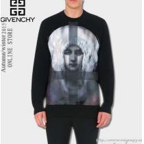 柔軟性に優れ  2026 GIVENCHY ジバンシー プルオーバーパーカー