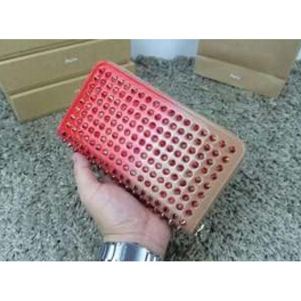 完売品！2026 Christian Louboutinクリスチャンルブタン 収納力も抜群　財布