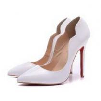 滑らかで2026 Christian Louboutinクリスチャンルブタン ス...