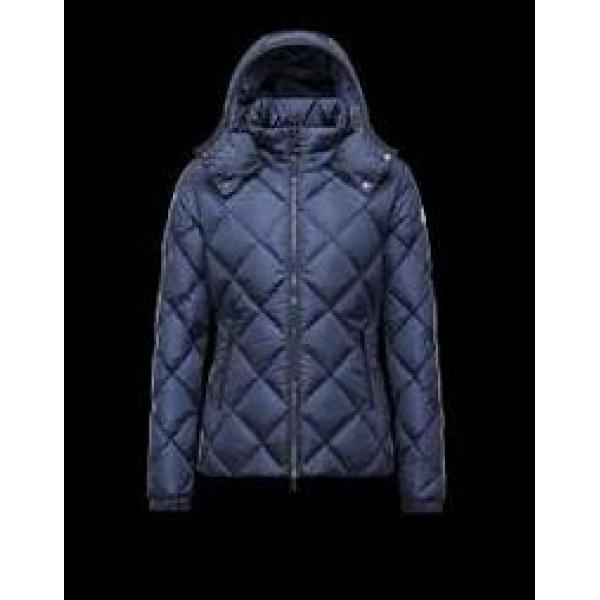 落ち着き感のある 2026秋冬 MONCLER モンクレール 防寒性　ダウンジャケット 3色可選 
