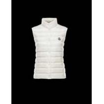 注目 2026秋冬 moncler モンクレール 大評価　ダウンジャケット ベス...