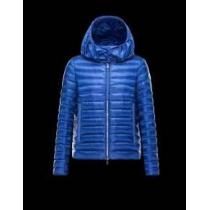 魅力のアイテム　2026秋冬 moncler モンクレール 柔らかなダウンジャケ...