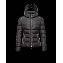 高級感溢れる 2026秋冬 MONCLER モンクレール今季注目の ダウンジャケ...