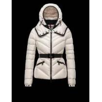 柔らかく心地の良い　 2026秋冬 MONCLER モンクレール 特別なデザイン...
