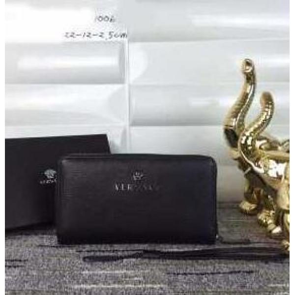 使い勝手抜群 VERSACE ヴェルサーチ 上質なビジネスケース
