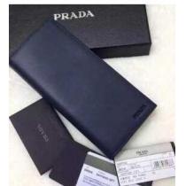 独特な高級感 秋冬 prada プラダ 二つ折り財布 高級感たっぷりなデザイン2色可選