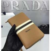 満点のアイレム　秋冬 PRADA プラダ 便利性に溢れるビジネスケース 3色可選 