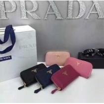 機能性に優れた　秋冬 prada プラダ 上質な素材でキーケース 4色可選 