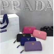 特別なデザイン　秋冬 prada プラダ 魅力的なキーケース 5色可選