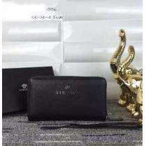 使い勝手抜群 VERSACE ヴェルサーチ 上質なビジネスケース