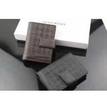洗練されたデザイン givenchy ジバンシー 機能的な財布 2色可選