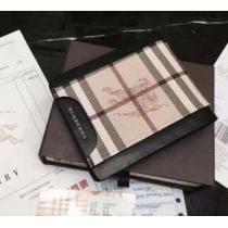 高級感たっぷりのアイテム　秋冬 burberry バーバリー 大容量のある財布 3色可選