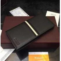 収納できる　bally 滑らかなバリー シンプルな機能性　長財布