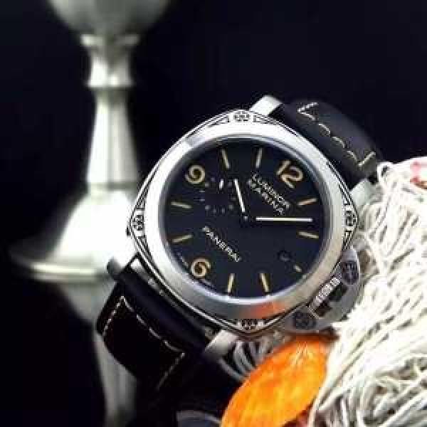 コスパ最高のプライス2026 PANERAI パネライ 3針クロノグラフ 日付表示腕時計