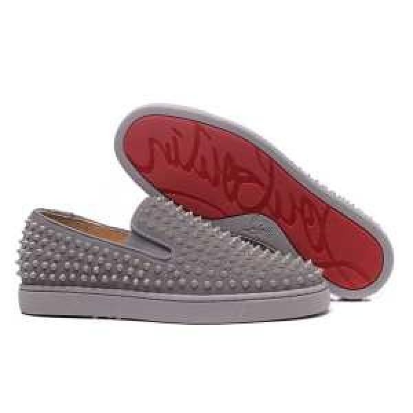 めちゃくちゃお得   2026 クリスチャンルブタンChristian Louboutin フラットシューズ