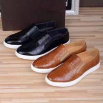 選べる極上 2026 ボッテガ ヴェネタ BOTTEGA VENETA スリップオン 革靴 着脱の簡単なスリップオンタイプ